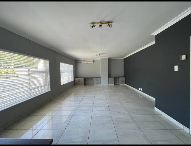 3 BEDROOM TOWNHOUSE FOR SALE IN THREE RIVERS PROPER